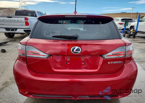 2011 Lexus Ct 200 z USA, uszkodzony, nr VIN JTHKD5BH7B2039624